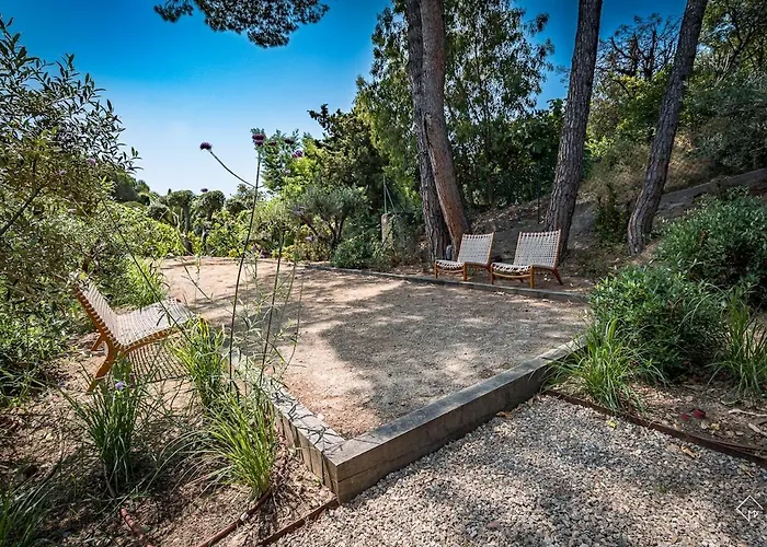 Vue Mer, A Pieds, Golfe De St Tropez * Σαιντ-Μαξίμ